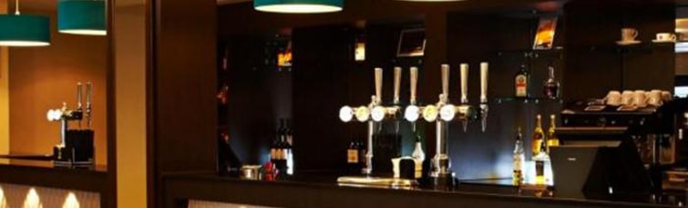 Bar at the Holiday Inn Express Manchester Airport