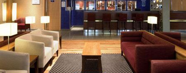 Lounge at the Holiday Inn Express Southampton