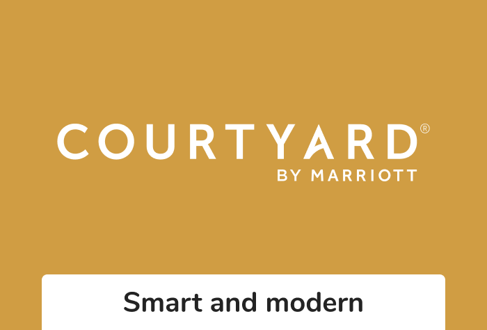 Gatwick Courtyard With Maple Meet & Greet